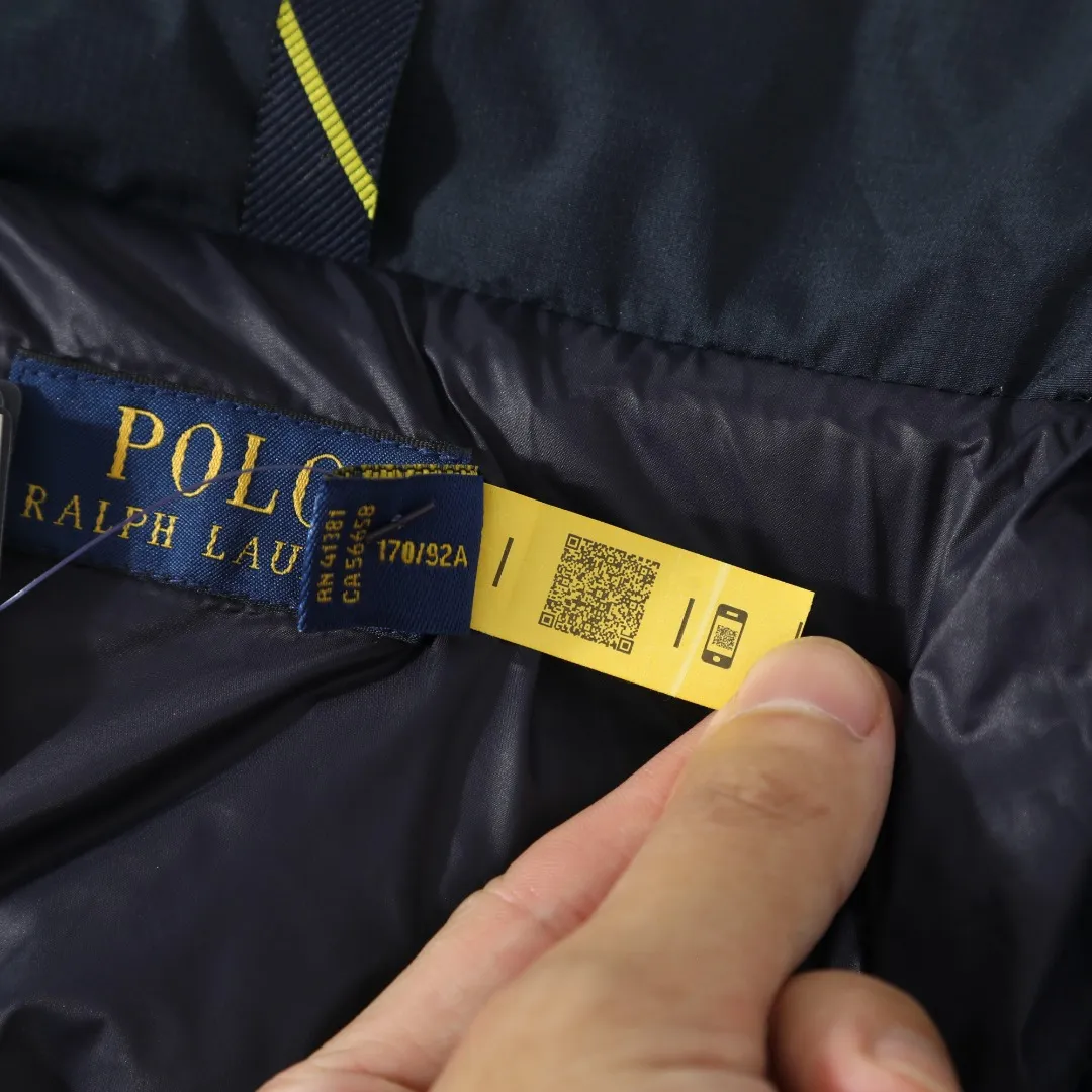 P490 #R51 Ralph Lauren winter new style for men and women, classic small logo waterproof pure down vest sleeveless official item number: RL14255 Full set of customized accessories, details determine success or failure.  - Accessories: Original hangtag, washed label + electroplated YK zipper logo, customized Laval Lauren zipper, full set of accessories - Same style for men and women. Color: Khaki, green, navy, black. Size: S M L